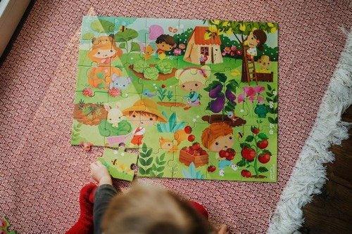 Puzzle w walizce Ogród, 36 elementów, 4+ - SLOW STORE